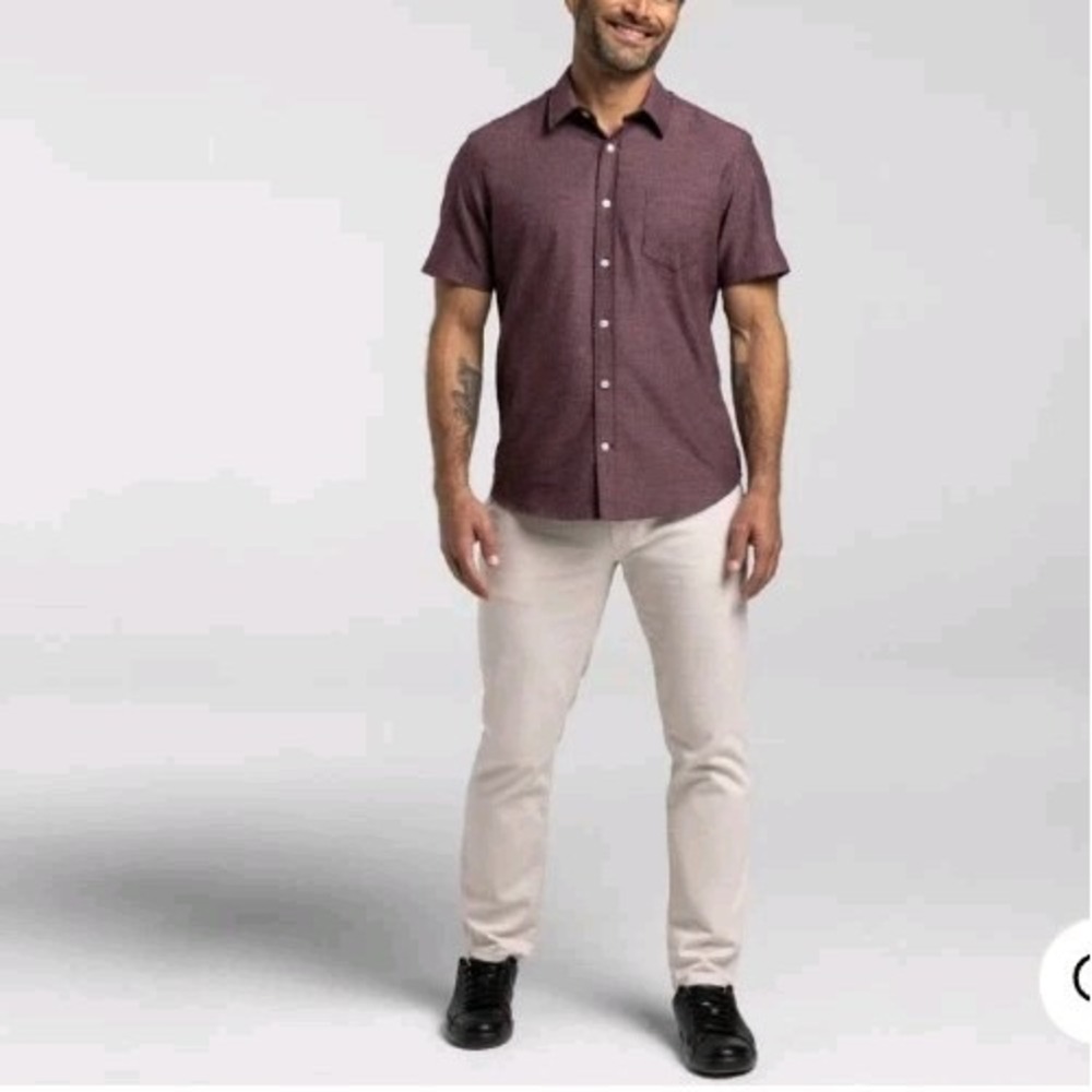 Ash & Erie Short Sleeve Everyday Shirt Men's Large Standard Heather Burgundy
